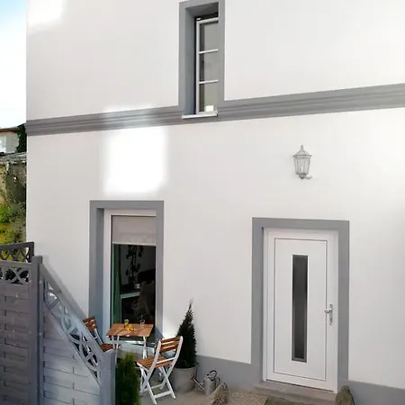 Ferienhaus Zur Alten Schmiede *